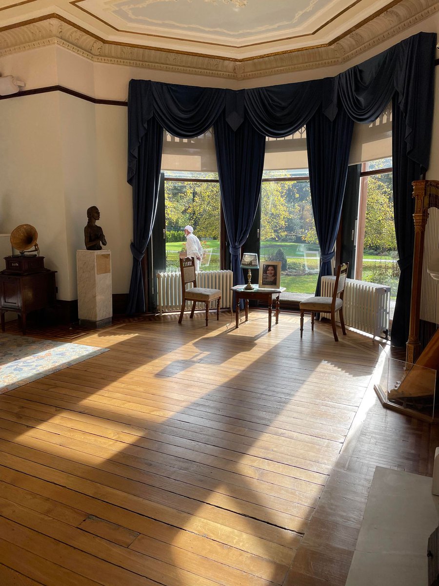 WardownHouse's tweet photo. Next week is Music in the Museum: East Meets West - A Guided Tour of Indian Classic Music

📅 13 Nov 2pm | Wardown House, Museum and Gallery
🎟️ £10 available through here: https://t.co/81XaPUonvX

--

#luton #lutontown #ACESupported #music #performance https://t.co/tjpXi3hwIK
