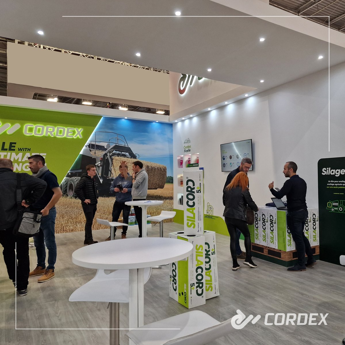cordexofficial's tweet photo. 🇫🇷 @sima_paris has officially started 🔛 

We invite you to visit us HALL 5B - STAND 5B C100! 📌

Looking forward to meeting you! 🇫🇷
https://t.co/Ly50bLPKt0
#SIMA #WEARESIMA #SIMA22
#Cordex  #BaleWithUltimateStrength #One4All
#WithCordex #Agriculture https://t.co/l0di5HmDKo