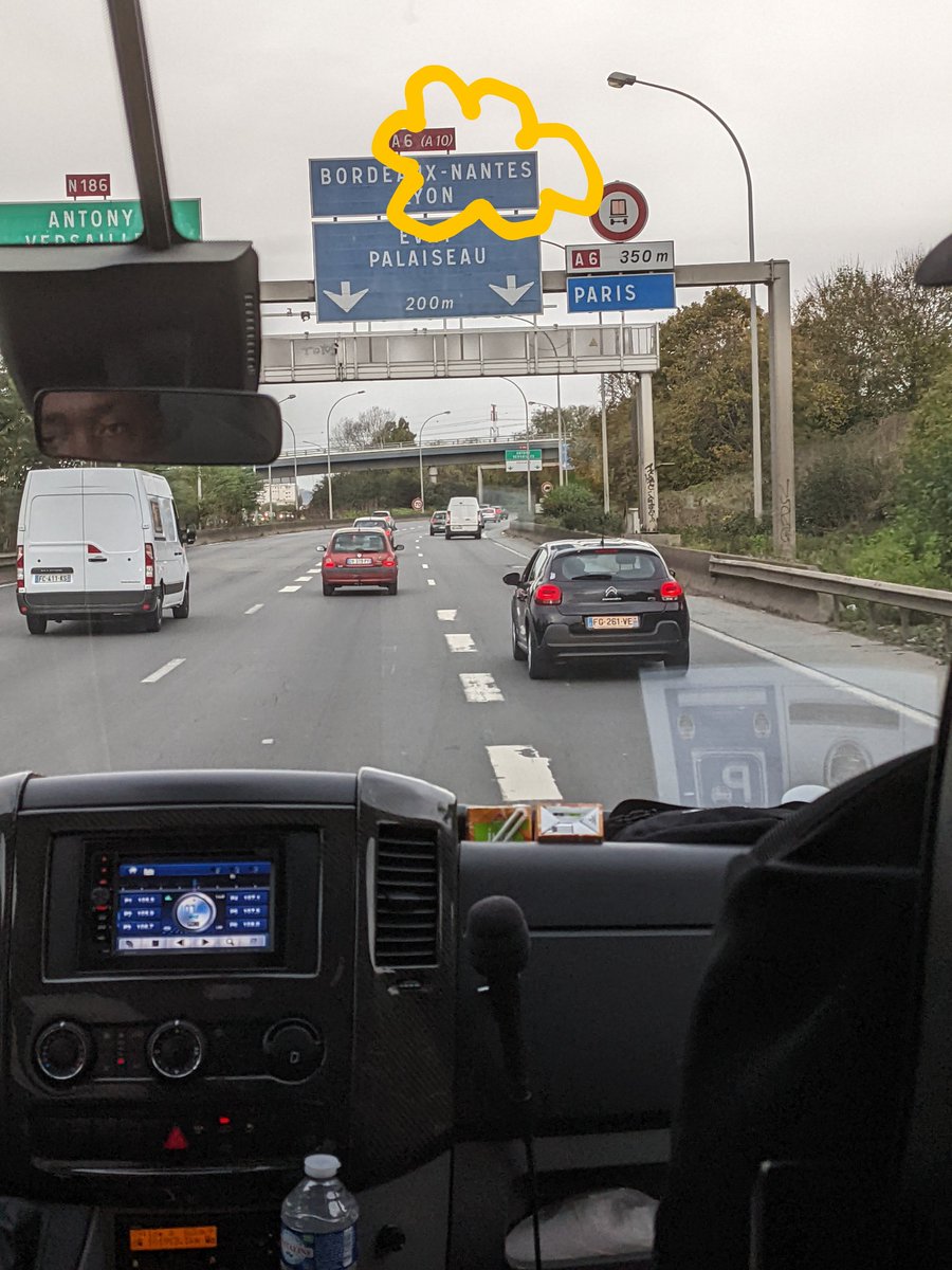 handrages94's tweet photo. Et c'est parti pour les 19 Hand'ragés qui se rendent à Nantes pour supporter l'@USCreteilHB face au H.
Coup d'envoi à 17h00 dans la superbe et bouillante H Arena.
#AllezCréteil https://t.co/7oIpiihrAP