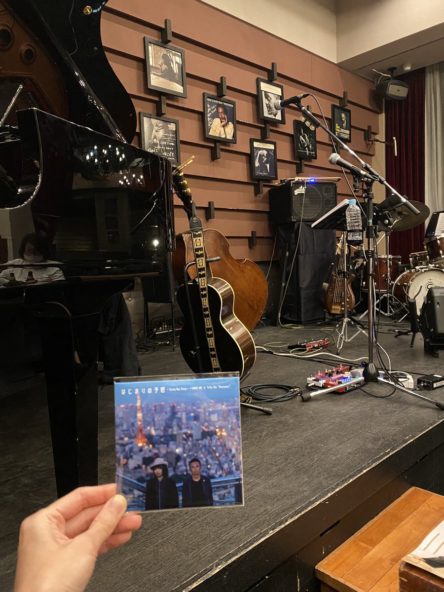 No19760914's tweet photo. 山口でのフェス、京都観光、静岡でのライブ🎶🎹 楽しい週末でした😆
#豊浦オーガニックビレッジ
#瑠璃光院
#lifetime
#ラッパーとピアノマンの贈る歌
#gakumc
#yoyothepianoman
#swingrap https://t.co/sinAw568lk