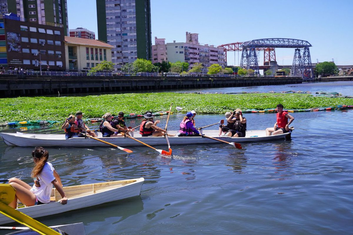 🚣🏼‍♀️🌱 Participamos de la #RemadaXElRiachuelo edición Nº12 organizada junto a la Fundación x La Boca y la Federación Metropolitana de Remo con el objetivo de afianzar el vínculo de la comunidad con el Río Matanza Riachuelo y demostrar la navegabilidad.