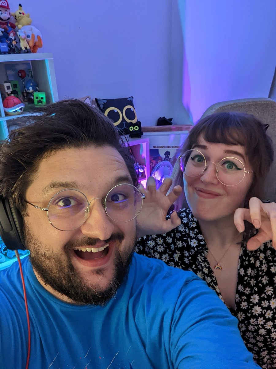 Sarah Graley ✨ Pizza Witch Out Now! tweet media