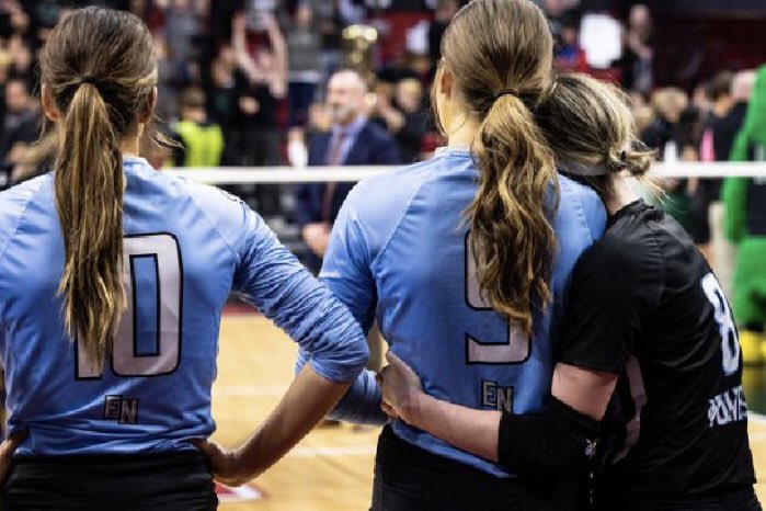 Ryanwolf10's tweet image. Congrats to @hayleewolf_ &amp;amp; her fearless @elknorth_vb teammates on a tremendous season in year 3️⃣! 

Fell just short in the end result last night but never short on effort &amp;amp; grit. The high &amp;amp; lows of a final 5 set match are intense but as always this group has no quit, all heart.💙