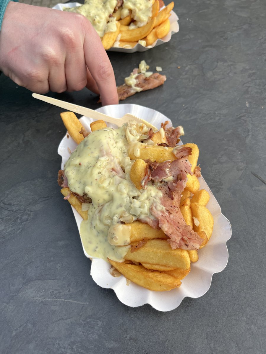 <a href="/FootyScran/">Footy Scran</a> Fries ‘Lorenzo’ at <a href="/SV_Spakenburg/">sv Spakenburg</a> (€6/£5,25)