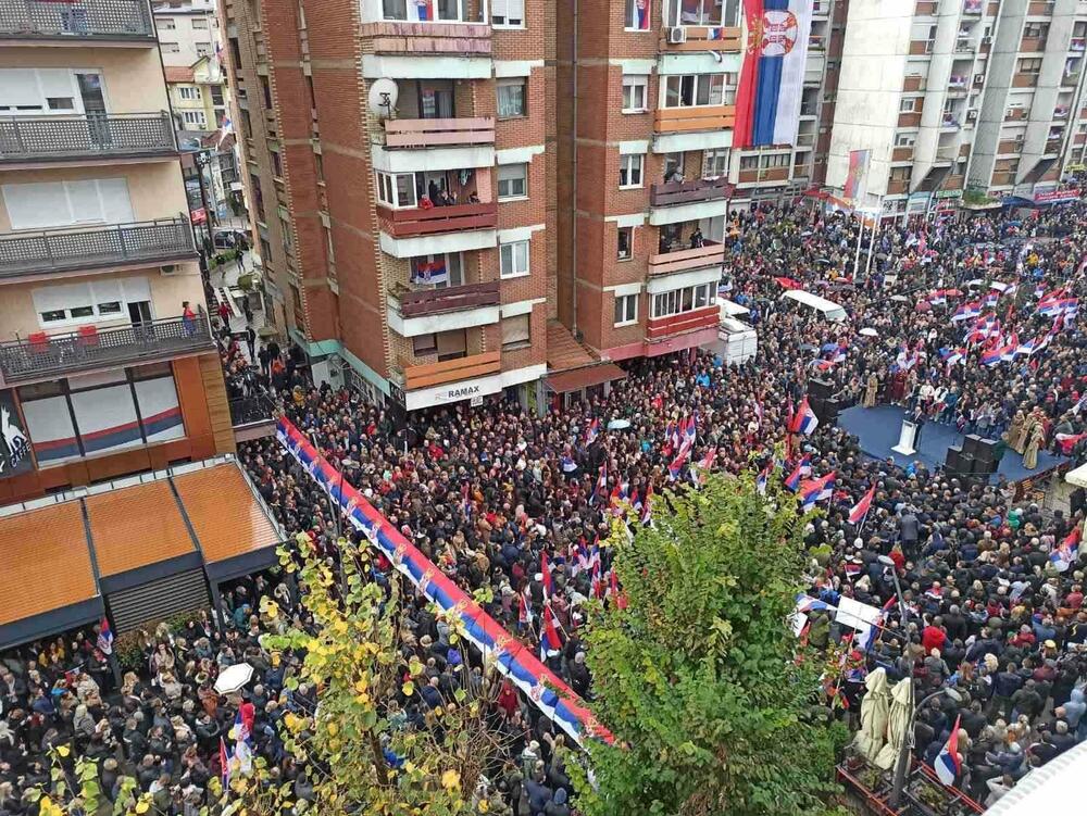 samstreetwrites's tweet photo. "Tens of thousands of Serbian journalists were forced by dictator Aleksandar Vucic to attend a staged protest in North Mitrovica today. 

"The pictures are proof ordinary Serbs in Kosovo fully support Albin Kurti and want NATO membership and mutual recognition immediately." https://t.co/50Tct7jSH2