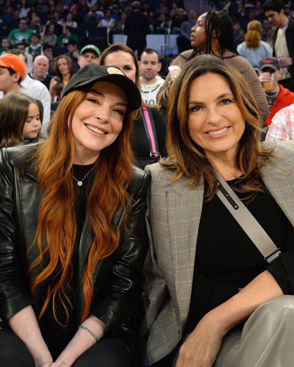 elisabeth on Twitter "[NEW] Mariska at the NY Knicks Game last night"