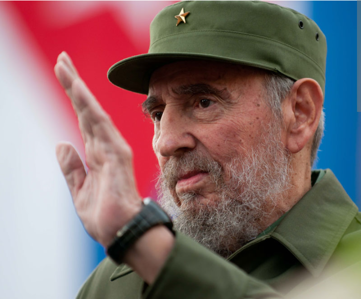 "No hay nada comparable al sentido de la dignidad y del honor. No hay nada comparable al sentido del patriotismo y al orgullo de los hombres y mujeres de un pueblo revolucionario." #FidelXSiempre
#FidelEntreNosotros
#MinalXCuba