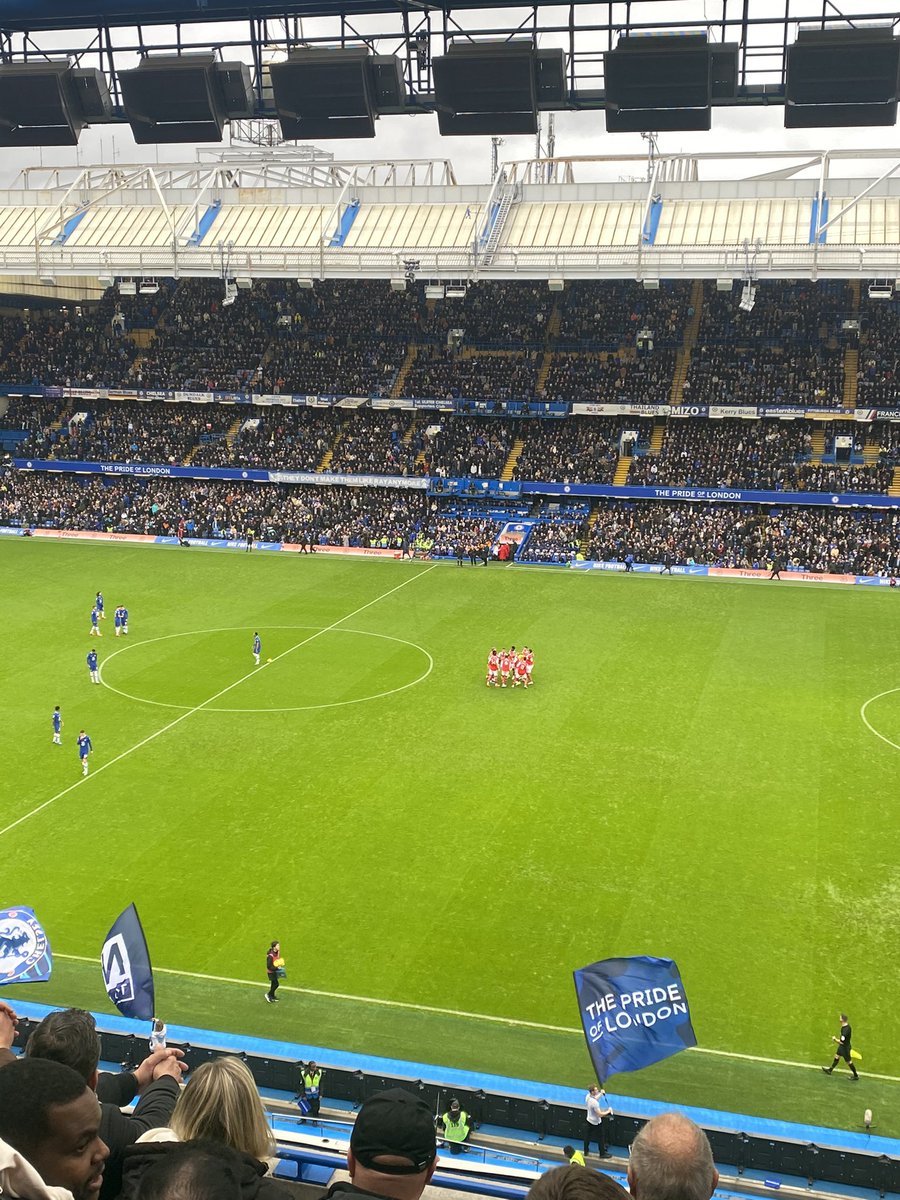 Away fans magnificent home fans not so much #afc #herewego