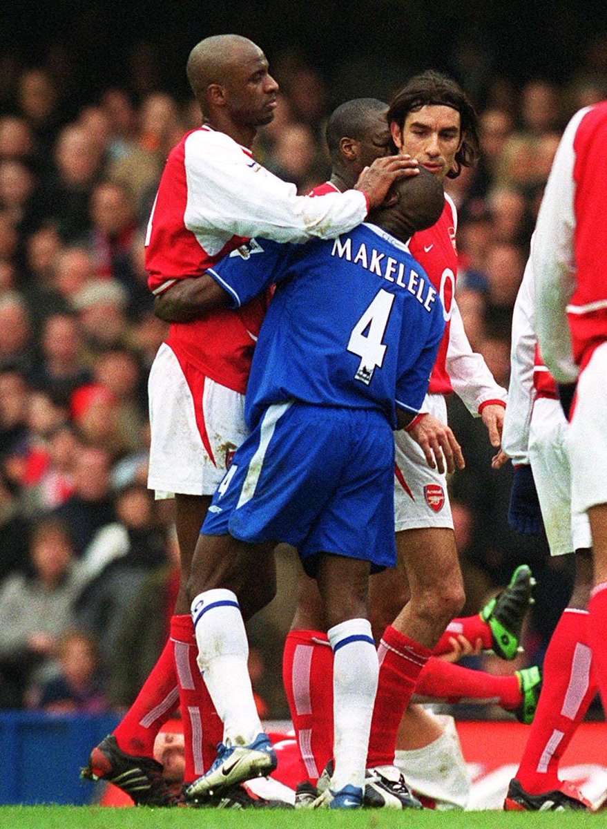 GoodAnswer26's tweet image. London is Red💥💥💥