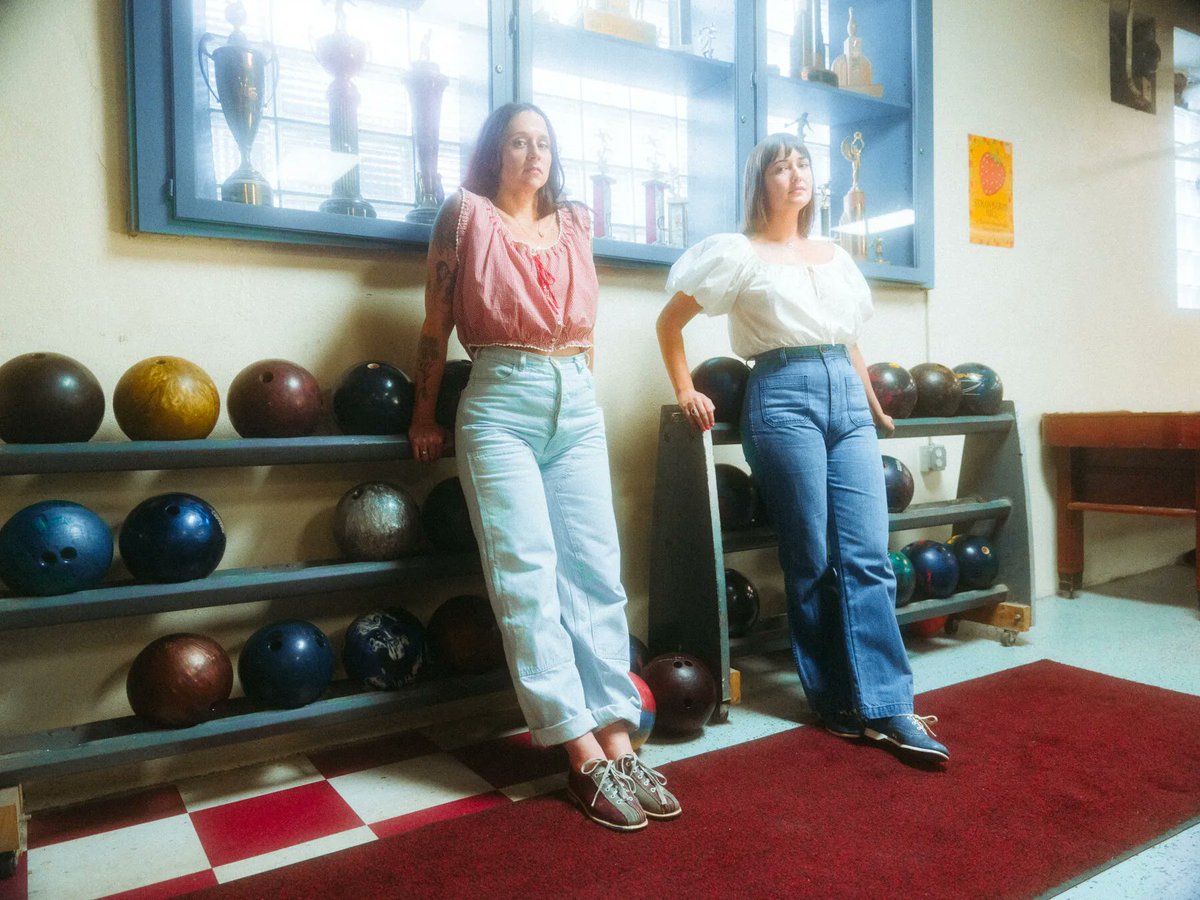 TOMORROW 11/7: PLAINS makes their stop in Saxapahaw with <a href="/MarkJLenderman/">MJ Lenderman</a>! Last minute tix: bit.ly/Plains-Nov7