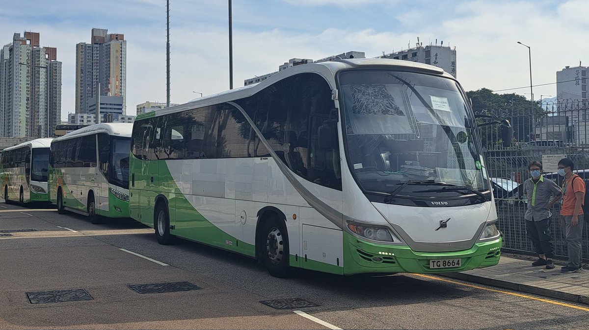 1005K_2303A's tweet image. Volvo B7R
TG8664
#VolvoB7R
#JitleunJL010 
#Sunbus