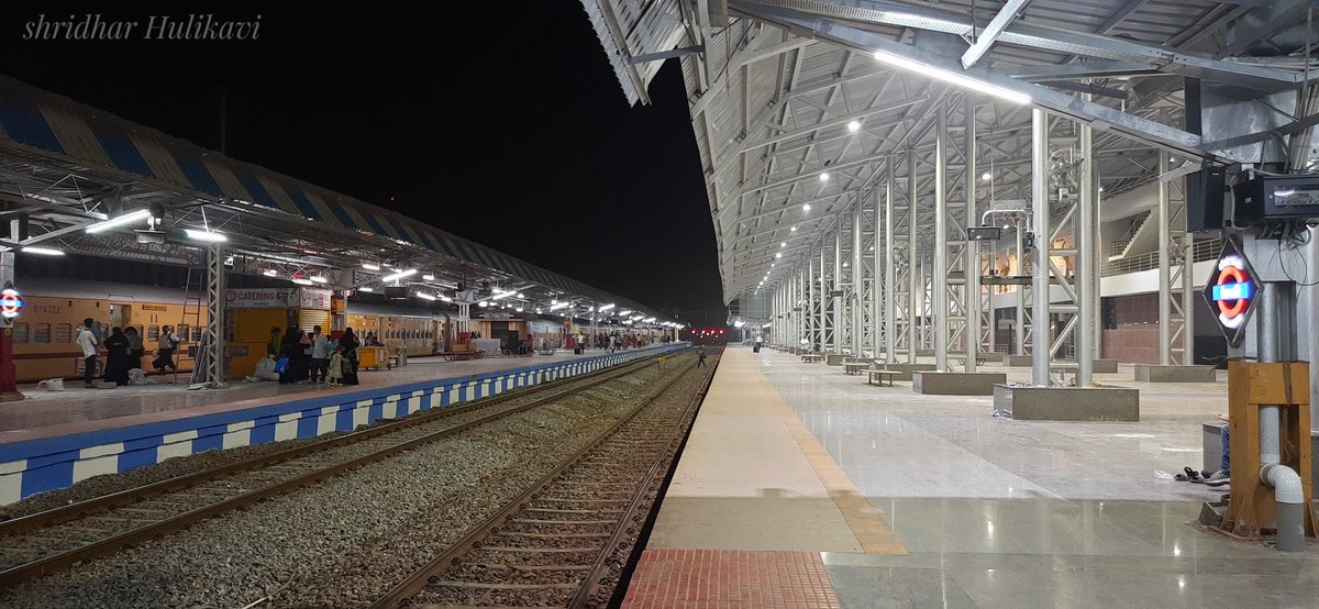 Beautiful Night View 🤩 of  #Belagavi Railway Station
New Building
@drmubl @SWRRLY @MangalSAngadi @iamabhaypatil @allaboutbelgaum @Belagavi_infra @belagavi_news @BelagaviRailway @BelagaviRlyUser @BelagaviForum
@IndexKarnataka @KARailway
SureshAngadi Sir 😢🙏 MissYou Lotonopening