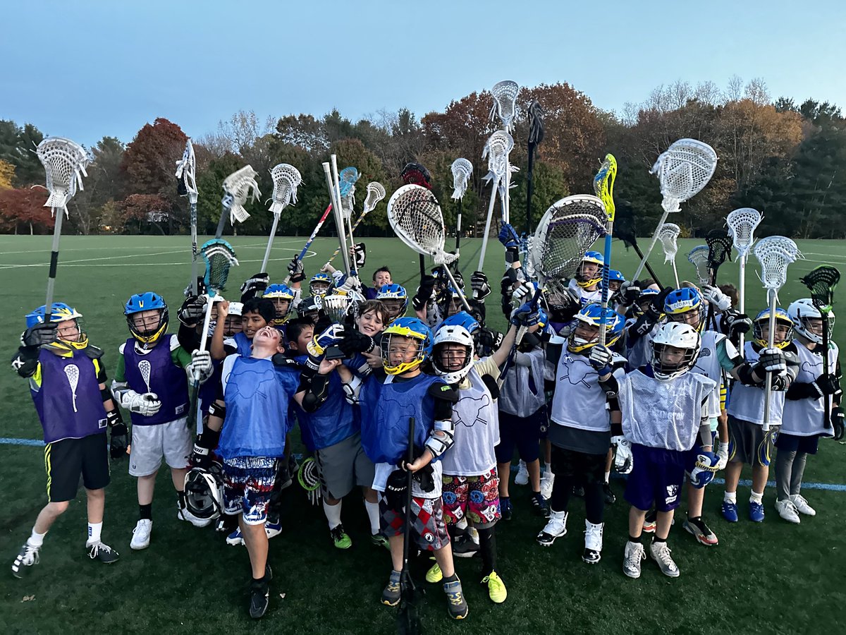 boysdirector's tweet photo. What an AMAZING and ENERGETIC group of Boys 3/4 Players this Fall!! The Lexington Cup Blue-Gold game winners celebrated their win but everyone had a blast! Strong work, gentlemen! #fallball #WinAprilNow #golexlax https://t.co/yUoCy3qQ0W
