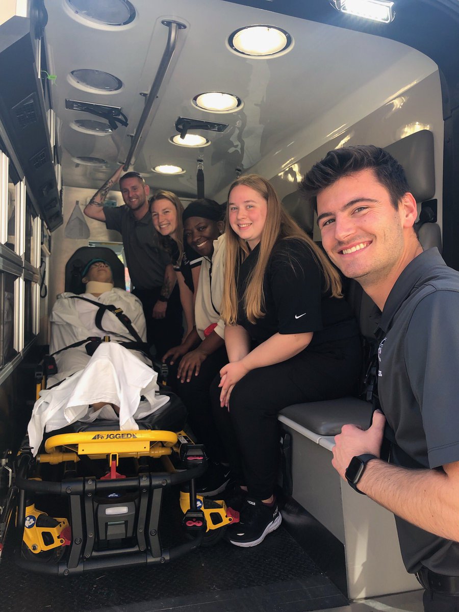 UIndy AT tweet media