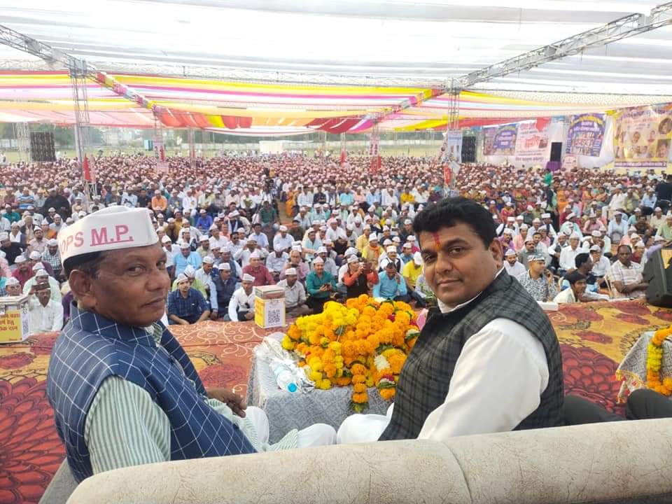 ये आग नही बुझेगी क्योकि चिंगारी खरगोंन से लगाई हुई है। जबलपुर महाकुम्भ 2