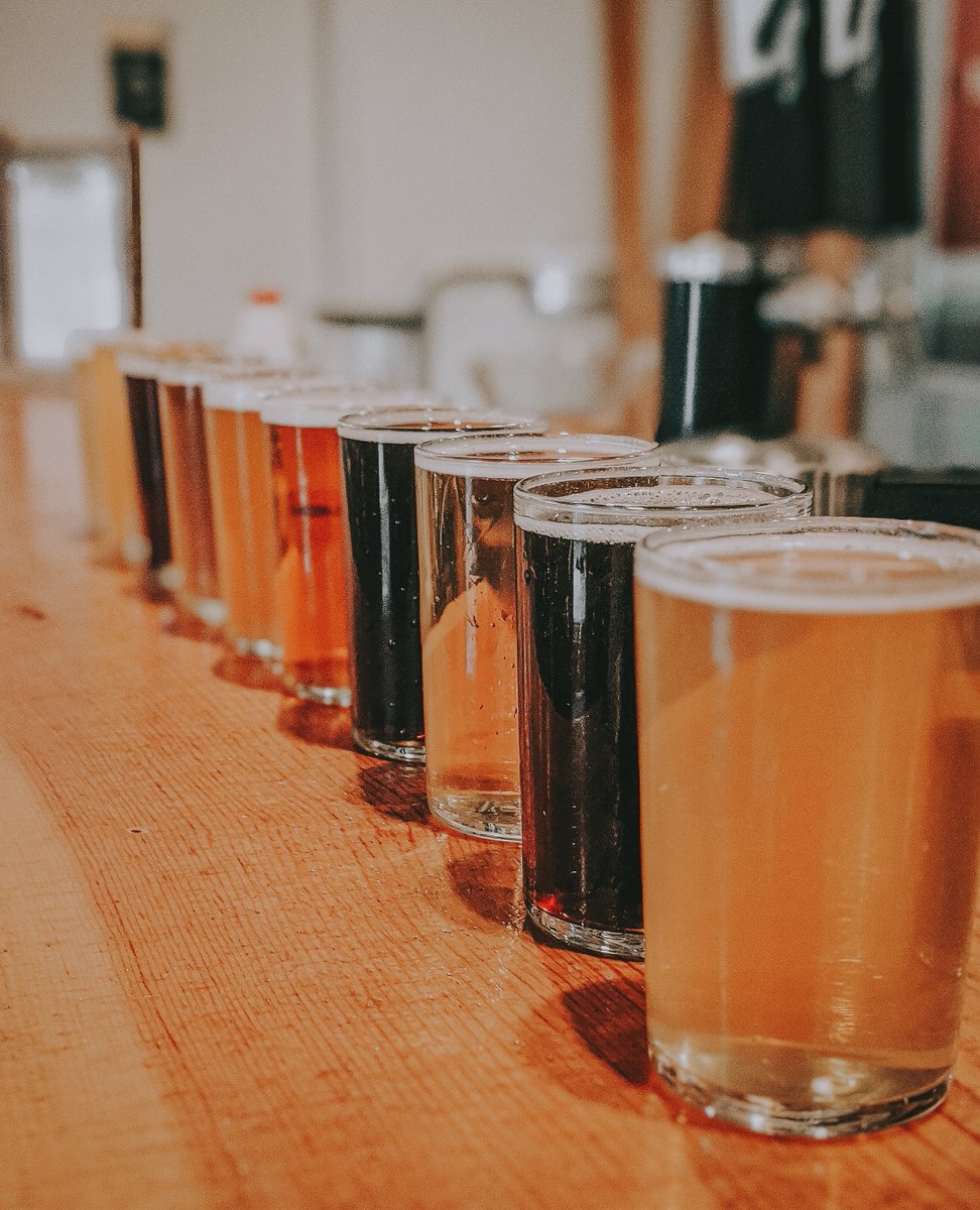 Sunday Funday 😁

There's nothing like a nice cold beer to end off the weekend!

#ravensbrewing #craftbeer #sunday