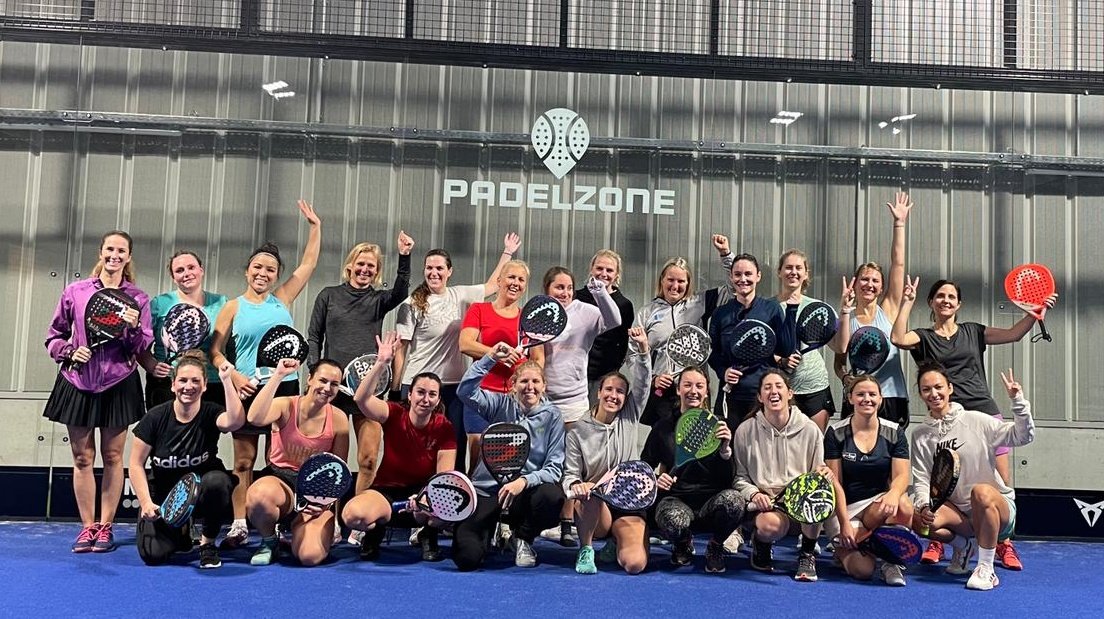 RebecaFernNied's tweet photo. Ein tolles Damen Turnier in Götzis!😍💪🏽 Danke an alle für die Teilnahme! Vor allem an #PadelZone und @bullpadelsport für die Unterstützung!🙂
🇪🇸 Grandísimo Torneo de la Mujer este fin de semana en Götzis!😍 Muchas gracias a todas por participar y a los organizadores!💪🏽
#padel https://t.co/X8Uy7niZS2