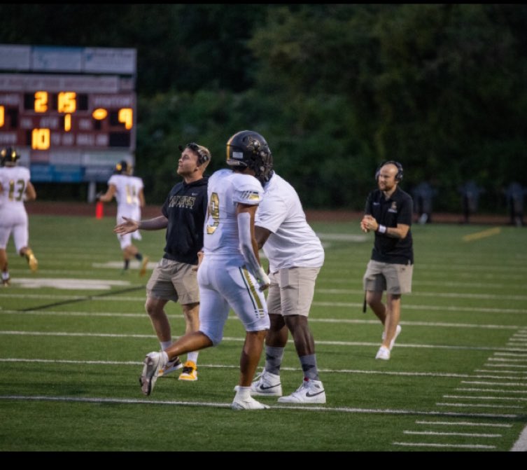 Blessed to receive 1st team Liberty District LB! <a href="/langleysports/">langleysports</a> <a href="/FootballLangley/">Langley Football</a>