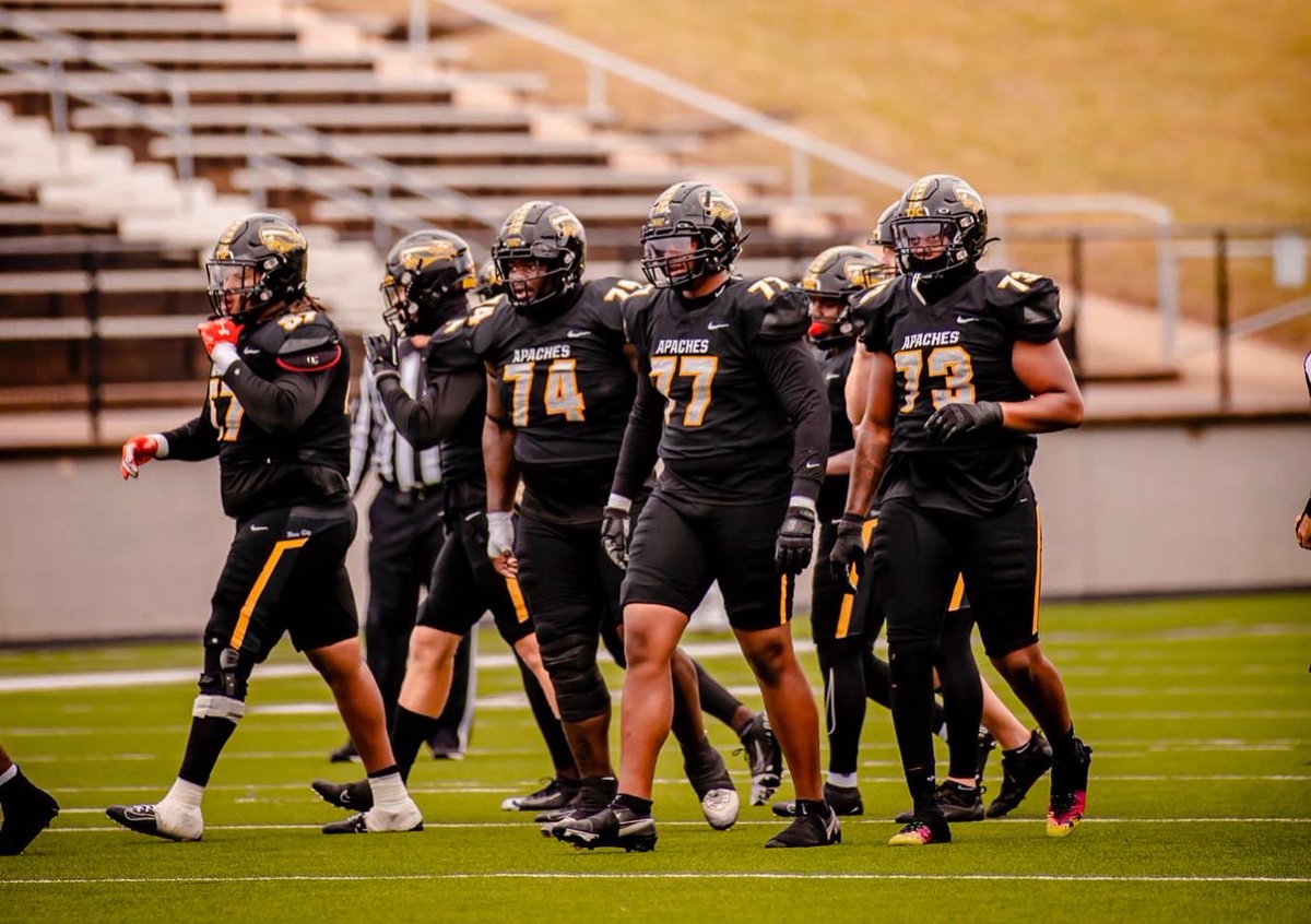 King Marquette Seaton tweet media