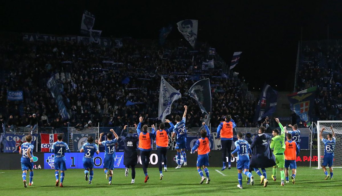 Como_1907's tweet photo. 🔵⚪ #BlunelCuore #Como #Como4Como https://t.co/m3fNZtW8Ik