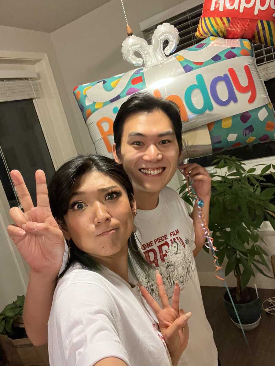 Aruchan.ron tweet media