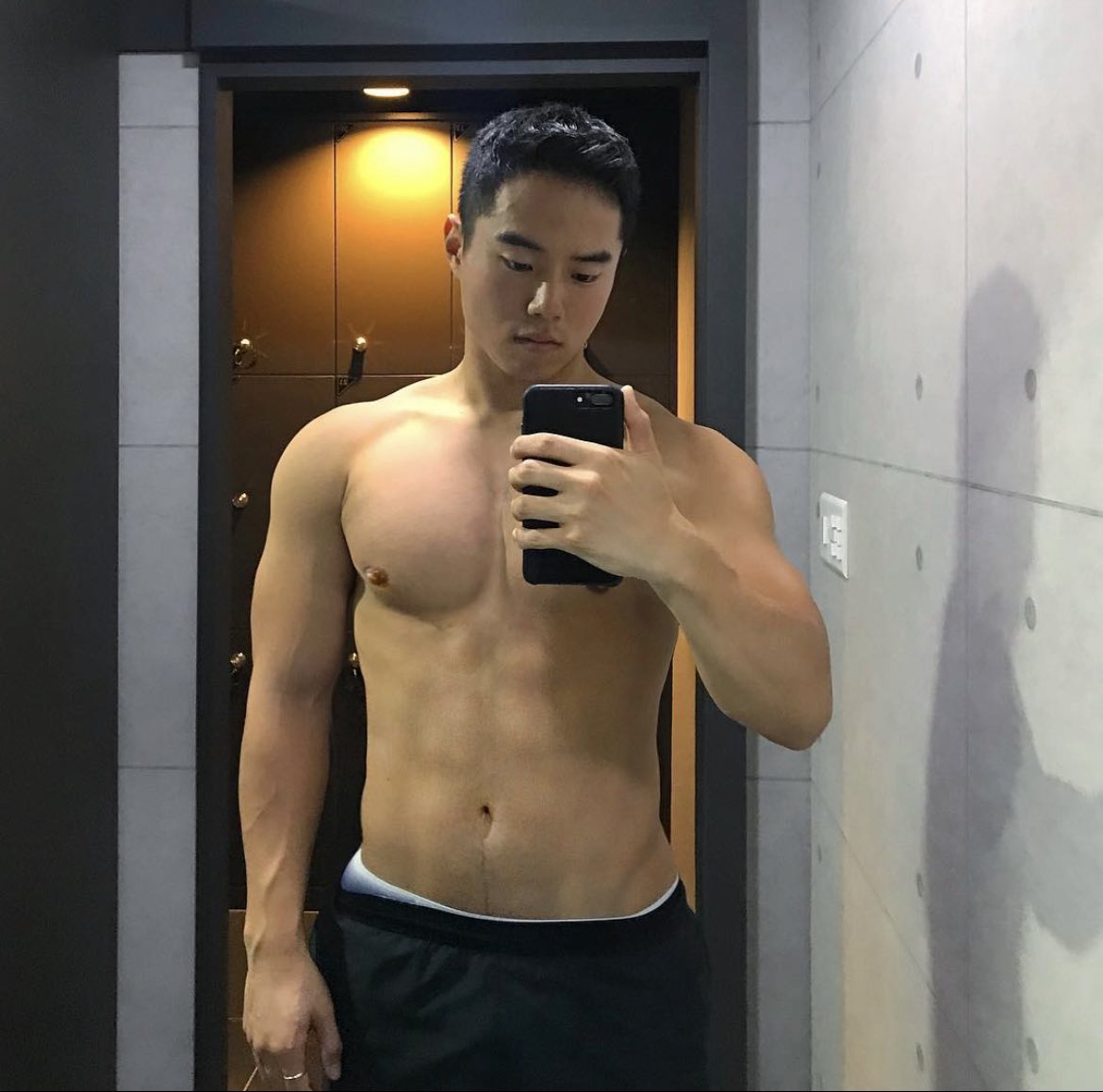 Str8AsianFindom's tweet photo. I’m going to take over your entire life. 
Accept the inevitability of your surrender.
Your mind, body, and entire being will belong to me. 
I’m going to have a lot of fun playing with my new toy. https://t.co/dEng1Yk5Lu