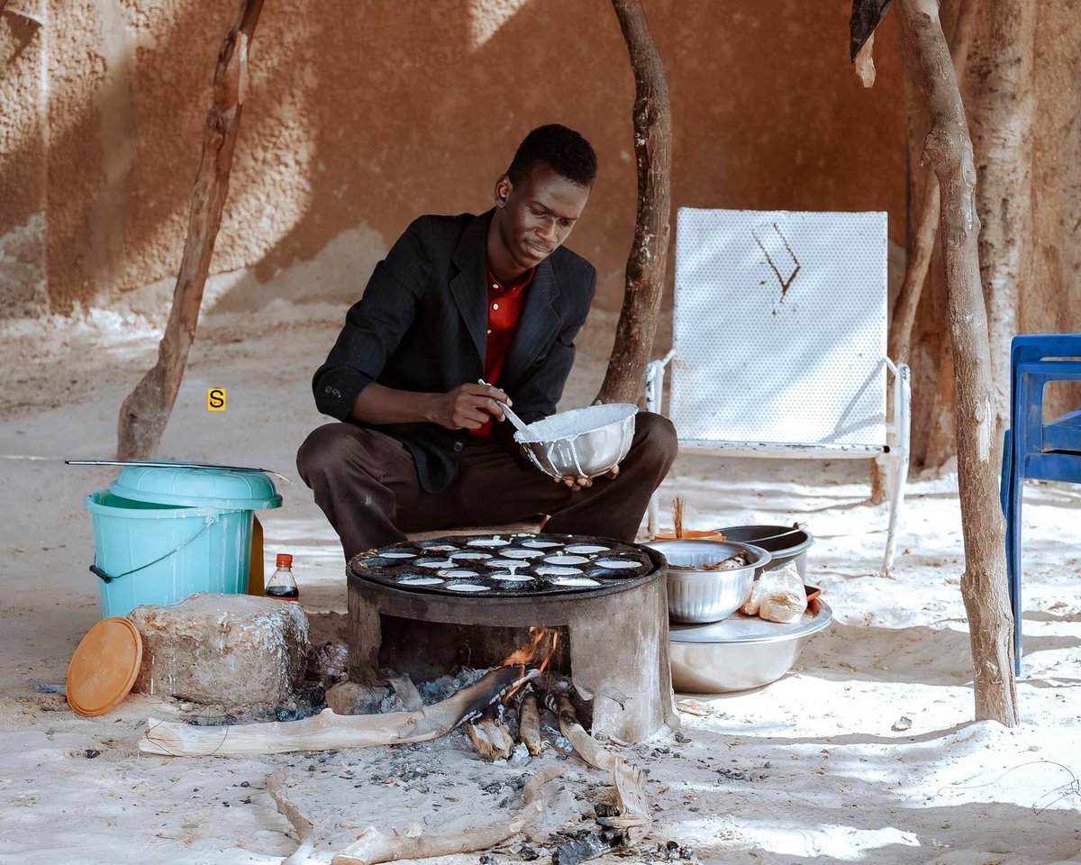 Grosse surprise demain à 12 heures 😎! 
En attendant, chaque RETWEET = une commande de Massa 😎!