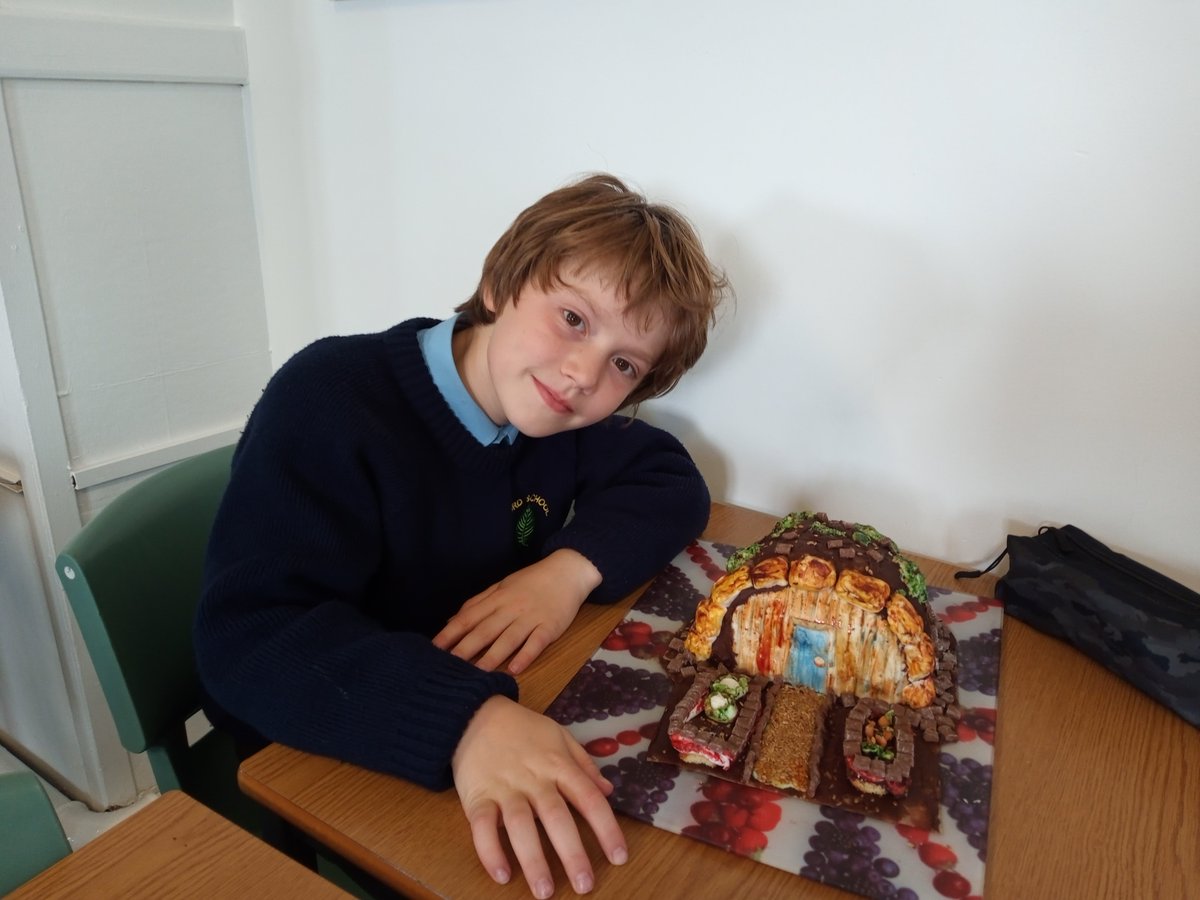 SibfordJS's tweet photo. Is it a cake?
Year 6 got creative with their 'home' project to make an Anderson Shelter.  Some of them are a cake.... can you work out which ones? #isitacake #isitacakenetflix #BeYouBeSibford #SibfordYear6 #SibfordJSHistory #AndersonShelter #History #WW2 https://t.co/nB3J78ZInb