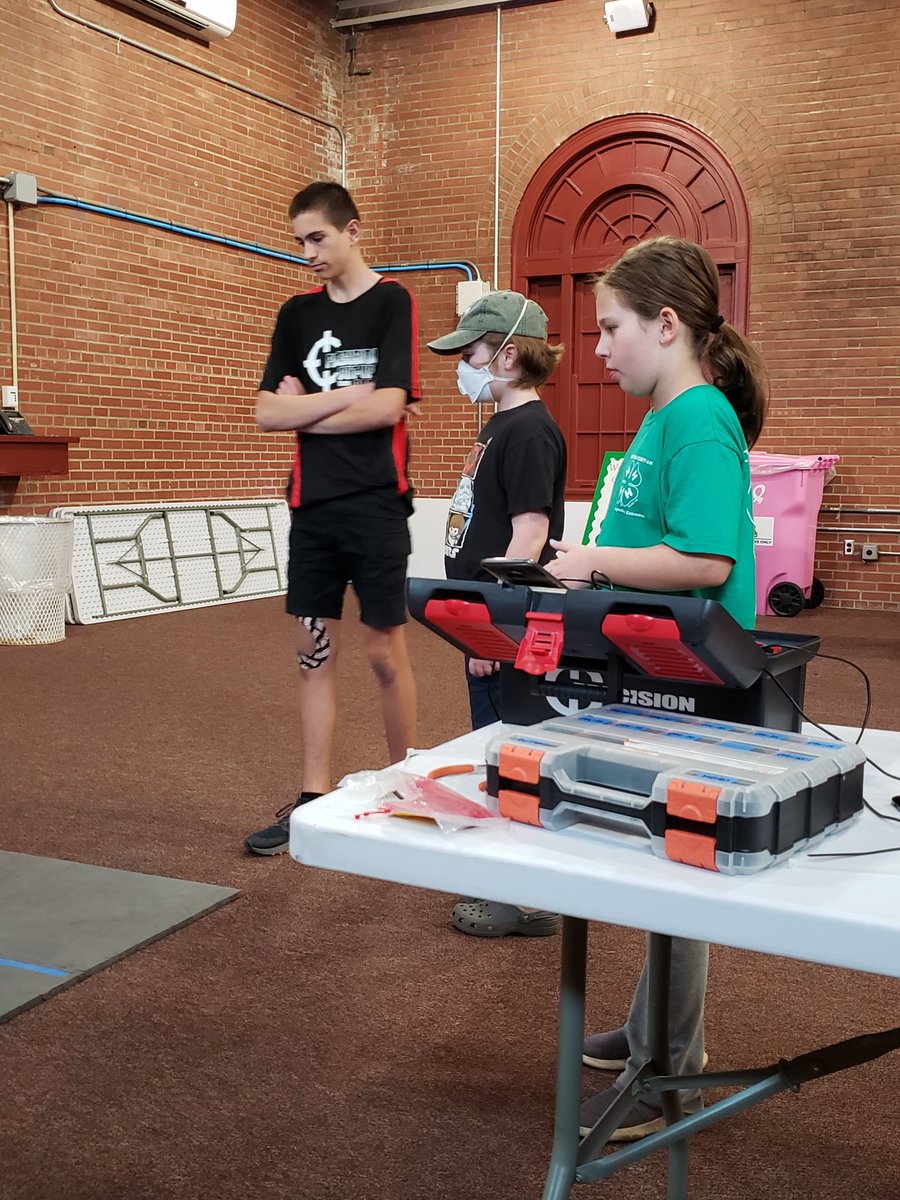 Precision Cut-Ups tweet media