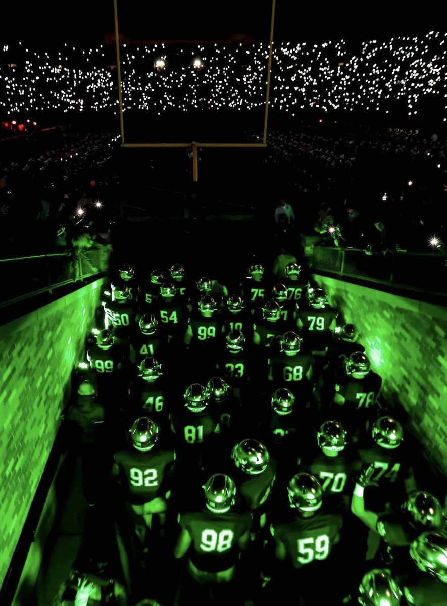 Tom Mendoza (@tommendozatalks) on Twitter photo Fantastic shot of <a href="/NDFootball/">Notre Dame Football</a> getting ready to come out of the tunnel with the stadium dark except for the light from people’s phones. Fantastic shot of <a href="/NDFootball/">Notre Dame Football</a> getting ready to come out of the tunnel with the stadium dark except for the light from people’s phones.