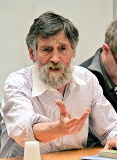 'Un excursus sull’evoluzione del sistema bancario e finanziario: Franco ed io. Un “amarcord” tra studio e amicizia'.
Ricordato in Ateneo il Prof. Franco Belli, nel decennale della scomparsa. <a href="/disagUSiena/">disagUSiena</a>
disag.unisi.it/it/eventi/un-e…