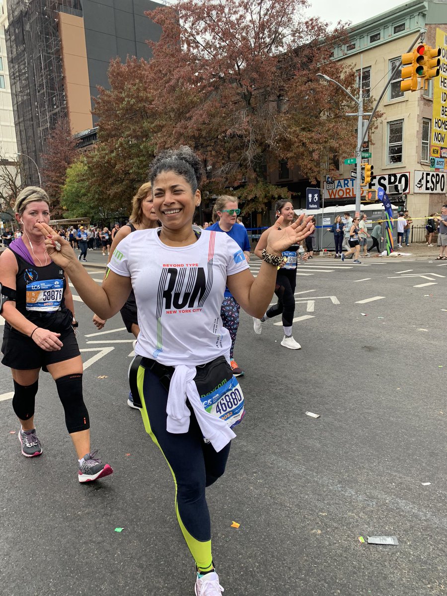 BeyondType1's tweet image. Spotted in Brooklyn: nearly 50 people living with type 1 diabetes running the #TCSNYCMarathon and absolutely crushing it. Go #BeyondTypeRun!

Meet the team: beyondtype1.org/2022-tcs-nyc-m…