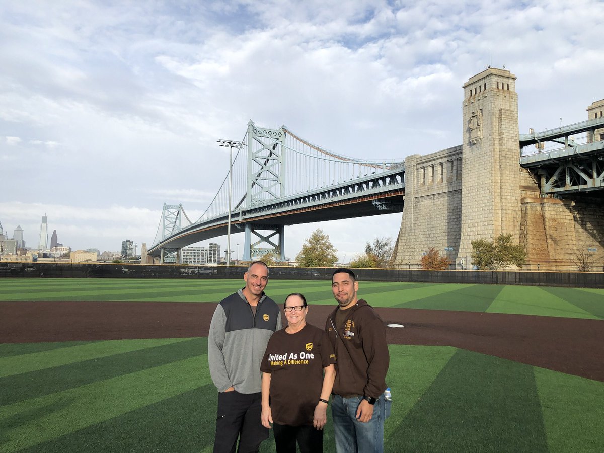 Edward Zarzatian (@djejz) on Twitter photo Chesapeake District 🌎Focus on Abilities Peeps 🐣😀Voluntering at The Run 🏃♀️ the Bridge 🌉 Event..Couldn’t ask for a better group of UPSERS.
#AllAboutTheKidz #BRG
<a href="/CarolBTome/">Carol Tomé</a> <a href="/UPSers/">UPSers</a> <a href="/UPSTrayceParker/">Trayce Parker</a> <a href="/KVUPS/">Kim Van Utrecht</a> @phillybourne <a href="/dmmknox/">Donna Knox</a> <a href="/LisaRiveraUPS/">Lisa Rivera</a> <a href="/JenMillerUPSer/">Jennifer Miller</a> @LauraLaneUPS Chesapeake District 🌎Focus on Abilities Peeps 🐣😀Voluntering at The Run 🏃♀️ the Bridge 🌉 Event..Couldn’t ask for a better group of UPSERS.
#AllAboutTheKidz #BRG
<a href="/CarolBTome/">Carol Tomé</a> <a href="/UPSers/">UPSers</a> <a href="/UPSTrayceParker/">Trayce Parker</a> <a href="/KVUPS/">Kim Van Utrecht</a> @phillybourne <a href="/dmmknox/">Donna Knox</a> <a href="/LisaRiveraUPS/">Lisa Rivera</a> <a href="/JenMillerUPSer/">Jennifer Miller</a> @LauraLaneUPS