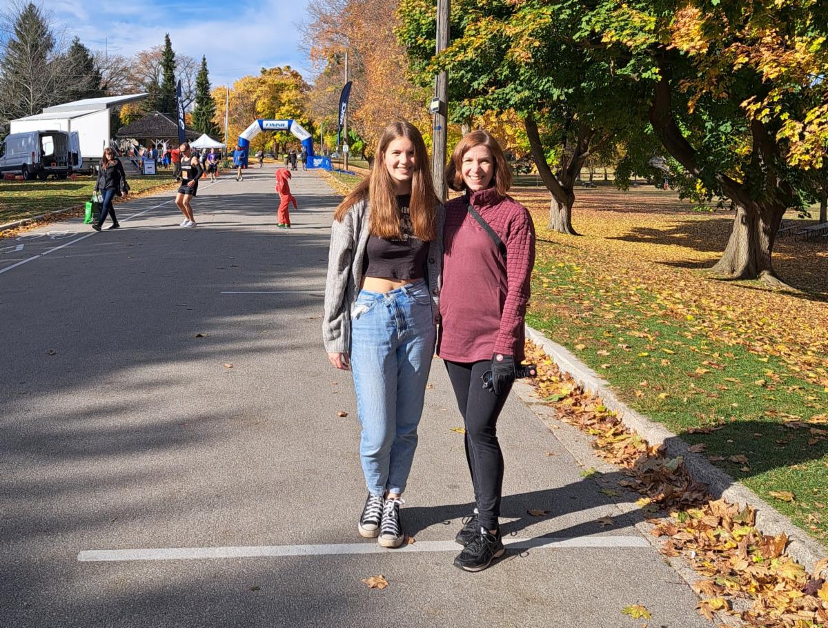 Thank you to the Track 3 volunteers who assisted with making the Halloween Haunting successful this year!

Dan Elliot, Tom Kontio, Tammy Gunn, Jennifer Cross,  Tyler Robinson, Rob Williamson, Cari, and her daughter.

#ldnont #skiing #snowboarding #fundraising #halloween