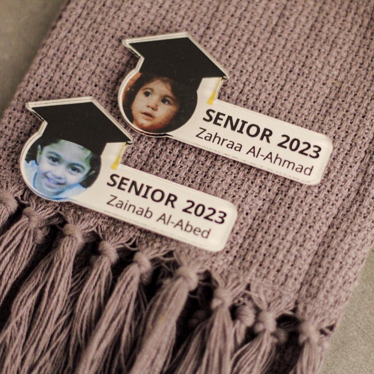 Uno_pins's tweet photo. متوفر الآن ✅ ، بروش التخرج بالإسم والصورة 🤩🎓
'
'
#بروش #دبوس #تخرج #بروش_تخرج #اونو https://t.co/jTISA0WuUr