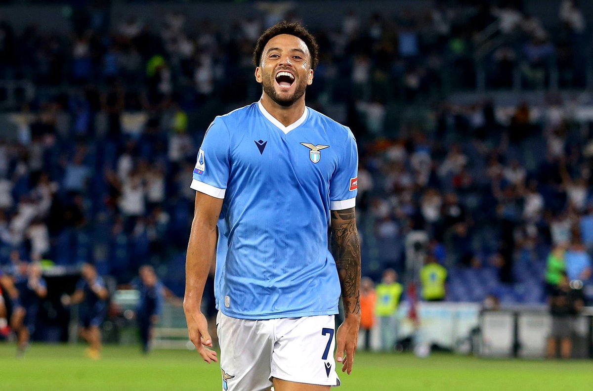 ERcalcio85's tweet photo. @RInfascelli GODOOOOOO MERDE
🐁🐁🐁🐁
#DerbyDellaCapitale #RomaLazio #Ibanez #FA7 #ROMAMERDA https://t.co/B2b2n1qGGm