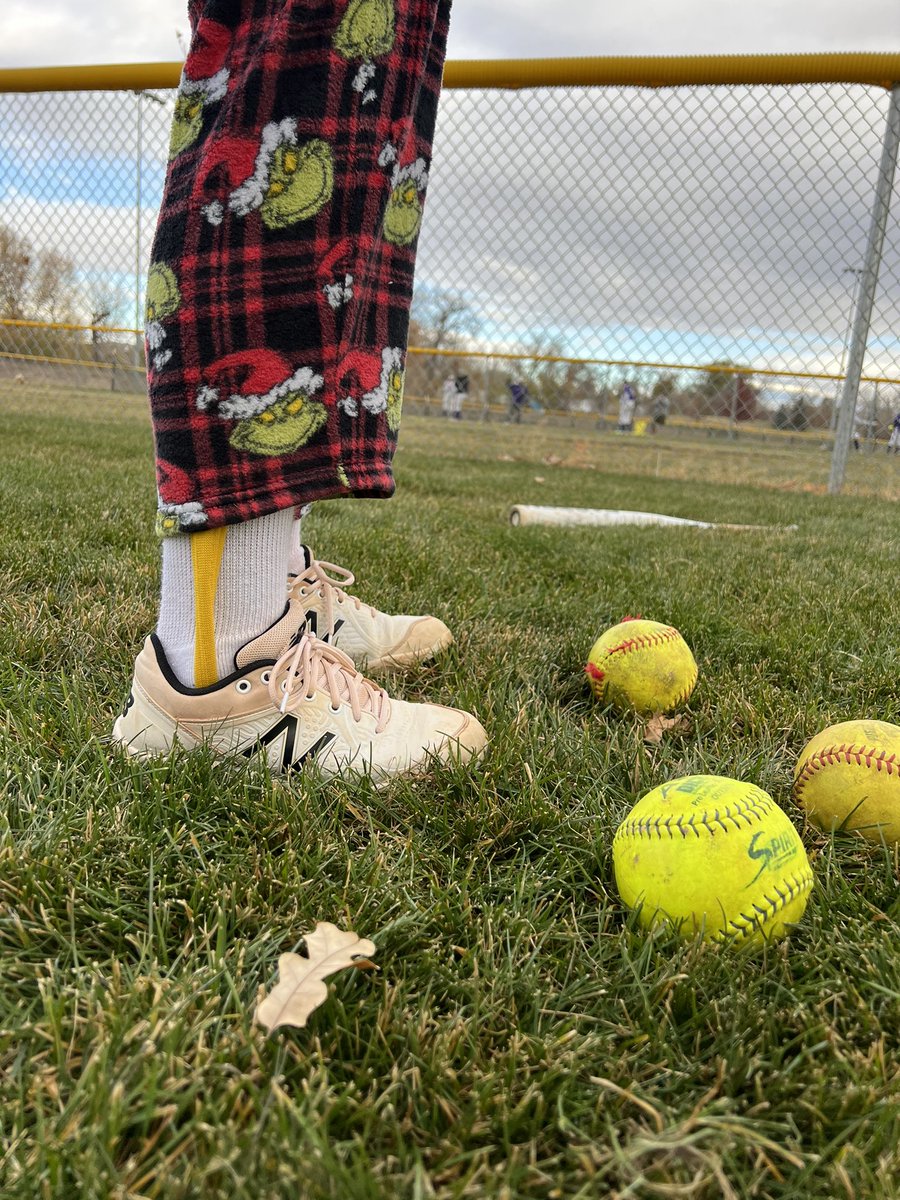 🚨It’s Bracket time 🤣😁😆😂 🚨<a href="/CableMckayla/">Mckayla Cable</a> 2024 C/UT Mac Cable had a great day at the plate and behind the dish yesterday 💪🏼💙💛 #505Gatas
<a href="/CSA_Athletes/">Collegiate Sports Advocate (CSA)</a>