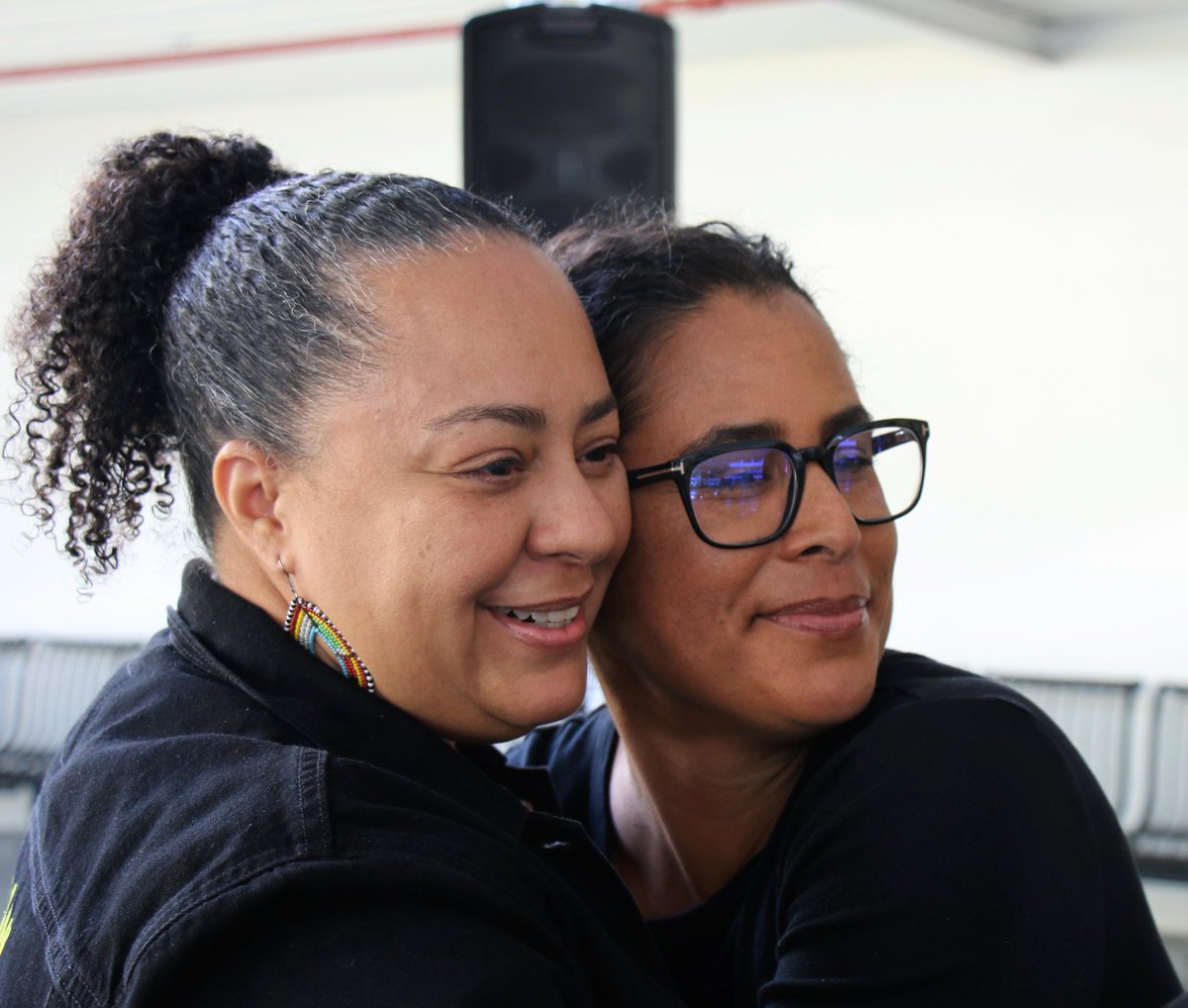 jamesfarrlive's tweet photo. #AES2022 wrapped w 🔥🔥🔊#keynote frm Prof #KellyLytleHernández author of #BadMexicans @CalStateLA
@EthnicStudiesLA

Pics, vids &amp; full recap this wk #exclusively @LAProgressive
📷 @jamesfarrlive  @klytlehernandez @DocMellyMel @SistaDrTabatha @akiliminntg @BLMLA @blmgrassroots 👊🏾 https://t.co/PjJeaVuEIJ