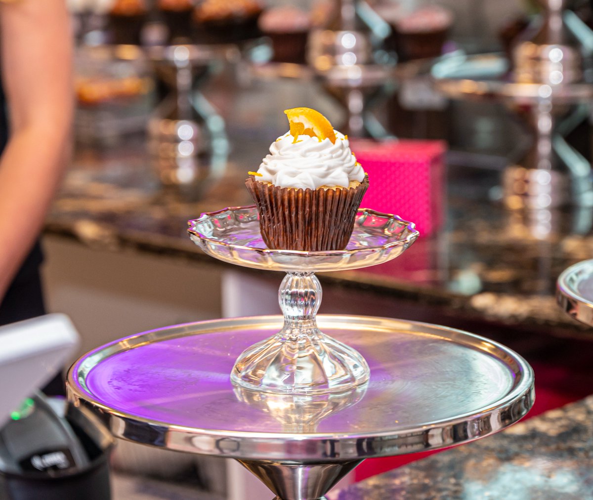 There’s a sweet new cupcakery in town!

I had a great time joining Chris and Tori for the grand opening of Smallcakes. As one of the Top Ten Cupcake Places to try in the country by USA Today, I wish Chris and his team ongoing success! 

To learn more visit smallcakescupcakery.com