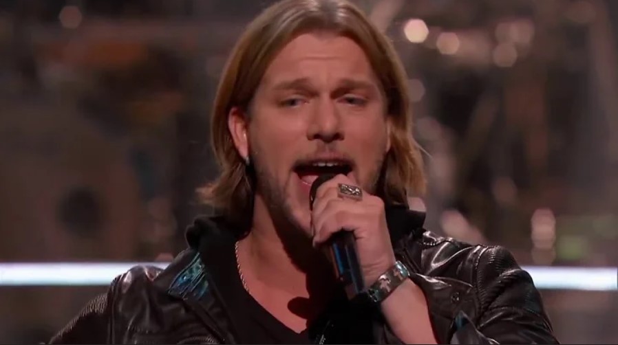 SHEFANI_News's tweet photo. The Voice - S07 - Craig Wayne Boyd - 'Can't You See' (The Marshall Tucker Band – Single: xx.xx.1973/Album :’The Marshall Tucker Band’ 04.xx.1973) (11.03.2014) #BlakeShelton #GwenStefani #AdamLevine #Pharrell #CraigWayneBoyd #MarshallTuckerBand #TheVoice https://t.co/r9vxHyJ9zp https://t.co/LKSLNtUswQ