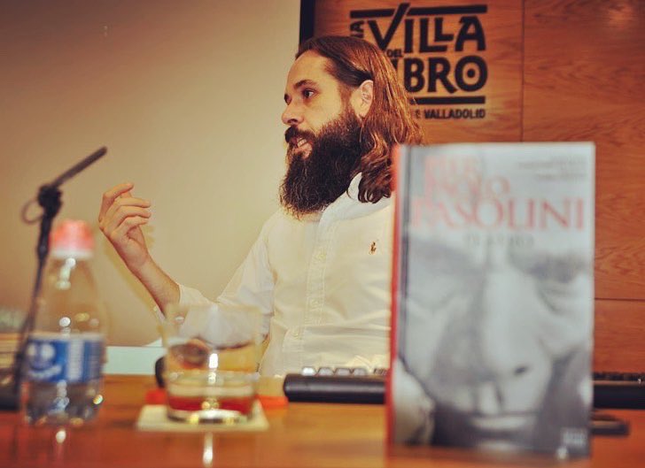 Mario_Colleoni's tweet photo. Vengo de Urueña con la sensación de que la @libreriaprimera debería ser considerada Patrimonio Inmaterial de la Humanidad. Por la hospitalidad, por la generosidad, por el cariño, por todo eso lo diré con el corazón: GRACIAS. 🌿 #PasoliniCasarsa #Pasolini100 #PPP100
📷 Fidel Raso https://t.co/7QHsTlJMuQ