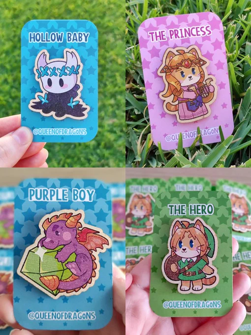Aprovecho para decir que tengo también una tienda online muy bonica, hago hojas de pegatinas, pines de madera, stickers y prints  