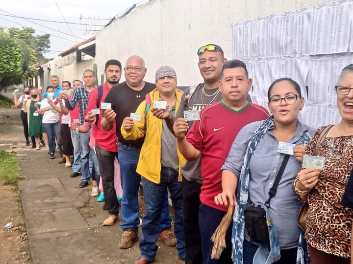 BARRIOTIERRAPRO's tweet photo. Masiva participación ciudadana en las elecciones municipales de #Nicaragua

#EleccionesSoberanas2022 https://t.co/6hVd8sABn7