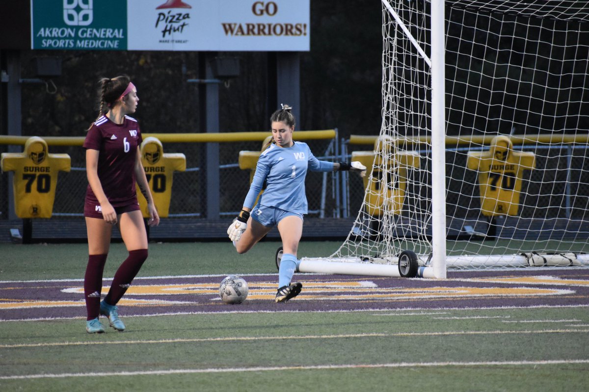 Adriana Lika tweet media