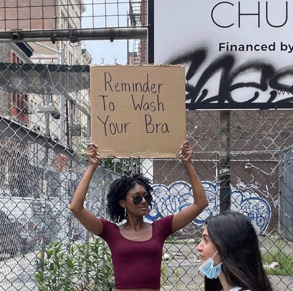 Ayyyye! 
📸<a href="/dudettewithsign/">nisarah</a>