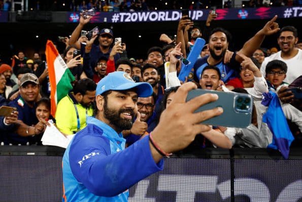 _abhijithh's tweet image. Whatever happens.....always RO ❤️

#RohitSharma𓃵