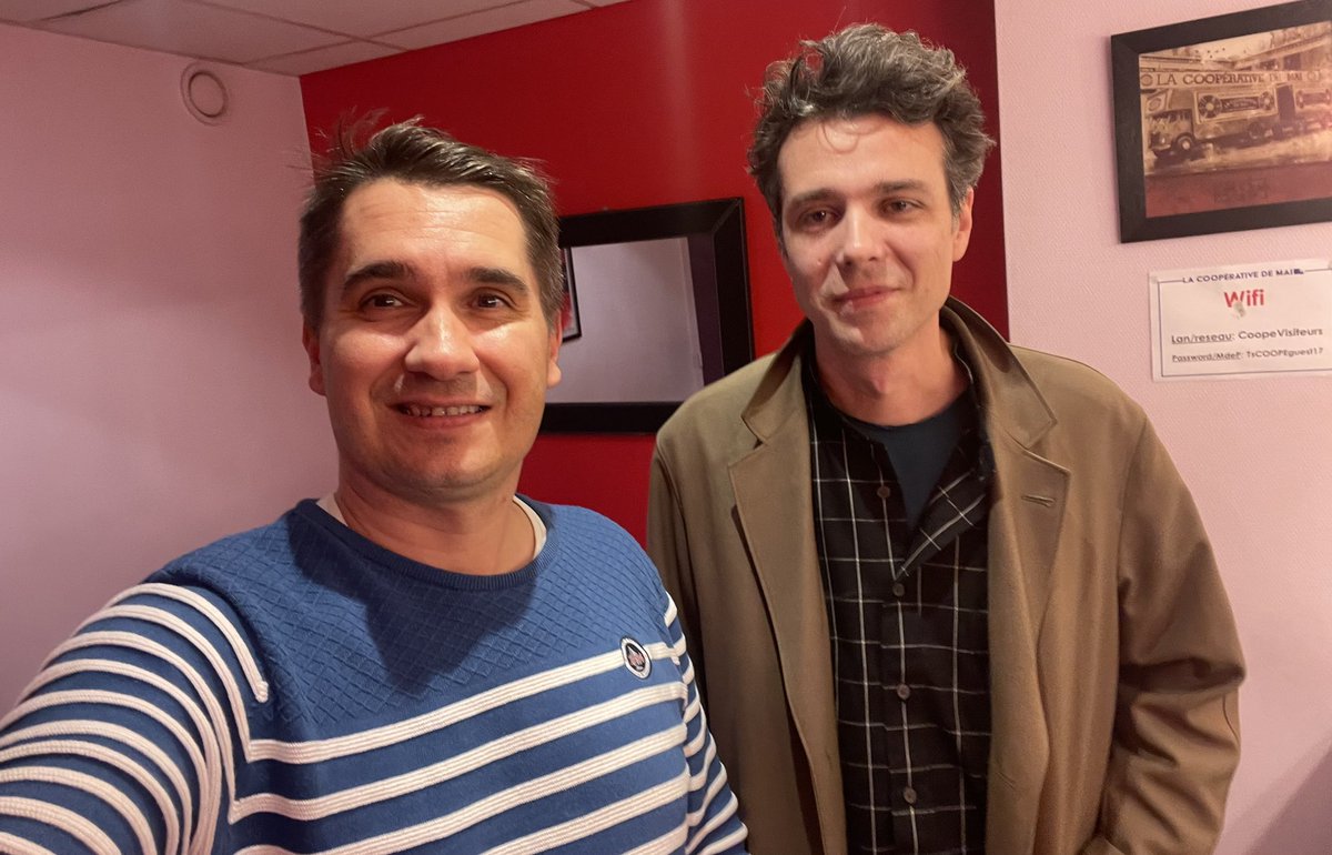 HitStoryLogos's tweet photo. 🎶 Notre invité de lundi était présent au Tsugi Birthday Tour de vendredi à @lacoope 
@yan_wagner participera pour la 2ème fois à l'émission
Il répondra aux questions de Stéphane sur sa dernière chanson, "Parfum" et ses projets
RDV à 10h30 et 19h30 @logosfmradio 
#yanwagner https://t.co/NbQNifbSJU