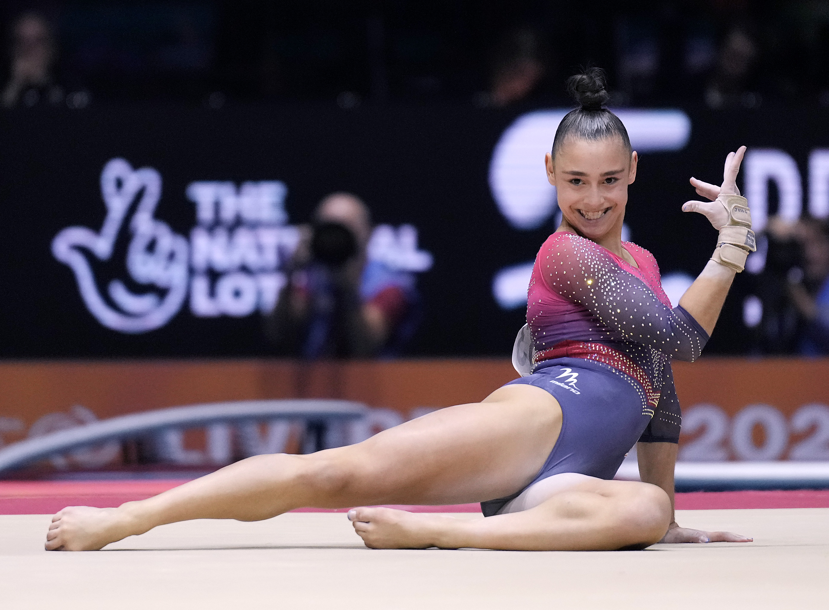 日本体操協会カレンダー・クリアファイル直筆サイン入り❣️ 日本体操協会カレンダー・クリアファイル直筆サイン入り❣️