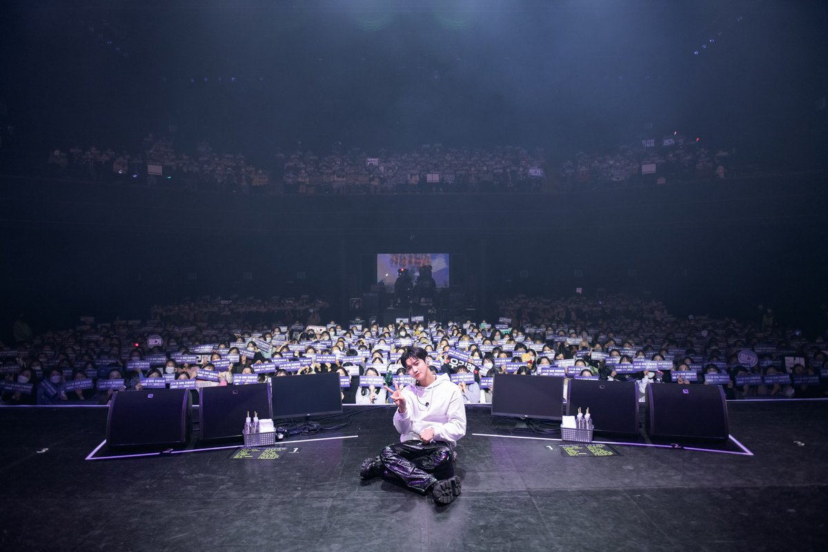 REN_BPM's tweet image. [#렌] 📸

기적 같은 만남 앞으로도 함께해요💜

#REN #최민기 #CHOIMINGI
#THE_DAY_AFTER