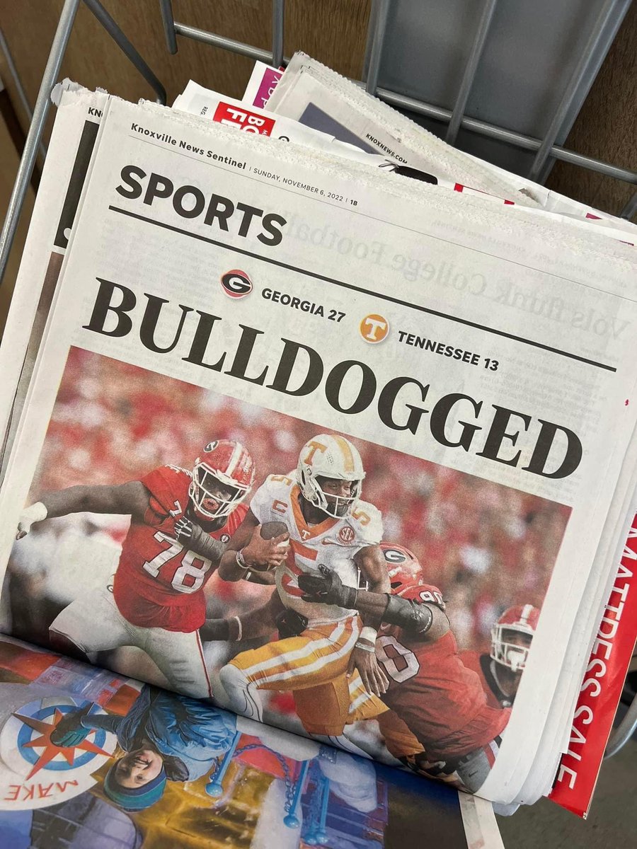 We_R_Dawgnation's tweet image. This is the newspaper in Knoxville this morning 🤣🤣🤣 #GoDawgs